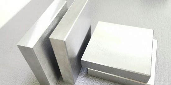 低泡水基的鋼件清洗劑是工業(yè)制造工廠的重要法寶