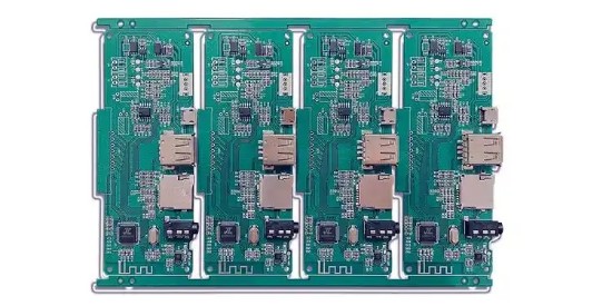 選擇使用PCB水基型清洗劑的幾大優(yōu)勢(shì)